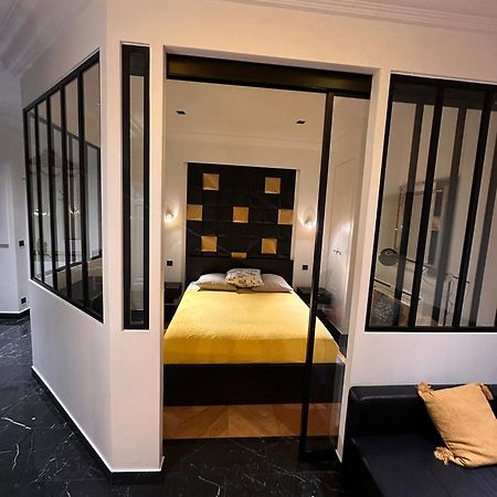 Appartement Cosy Sur Les Champs-Elysees Renoved Paris Ngoại thất bức ảnh