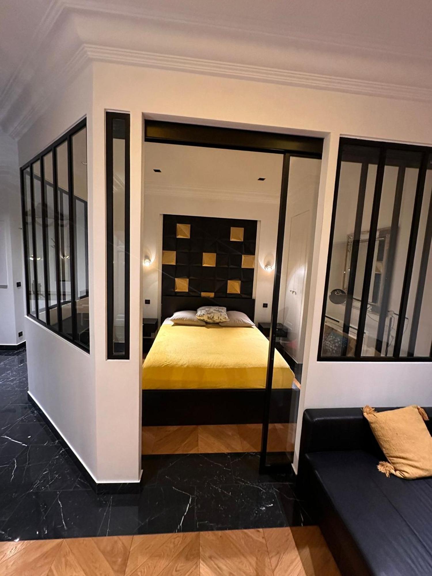 Appartement Cosy Sur Les Champs-Elysees Renoved Paris Ngoại thất bức ảnh